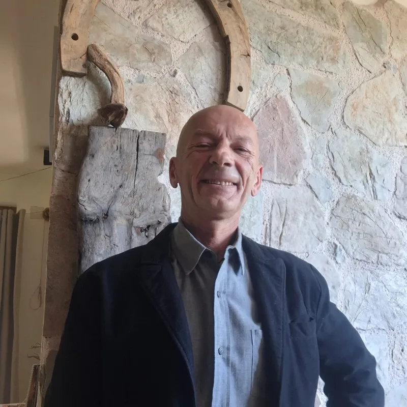 Radoslav, International Sales Consultant